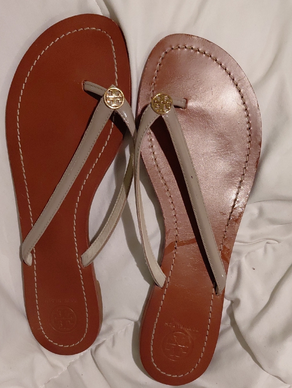 Tory Burch  Tan Leather Thong Sandals with Beige Straps